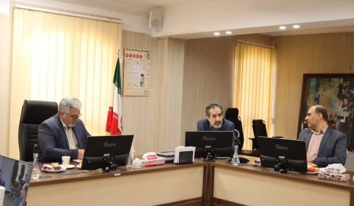 اجرای طرح های تحقیقاتی و همکاری های مشترک میان ستاد توسعه علوم و فناوری های شناختی و دانشگاه علوم پزشکی آزاد اسلامی تهران مورد بررسی قرار گرفت