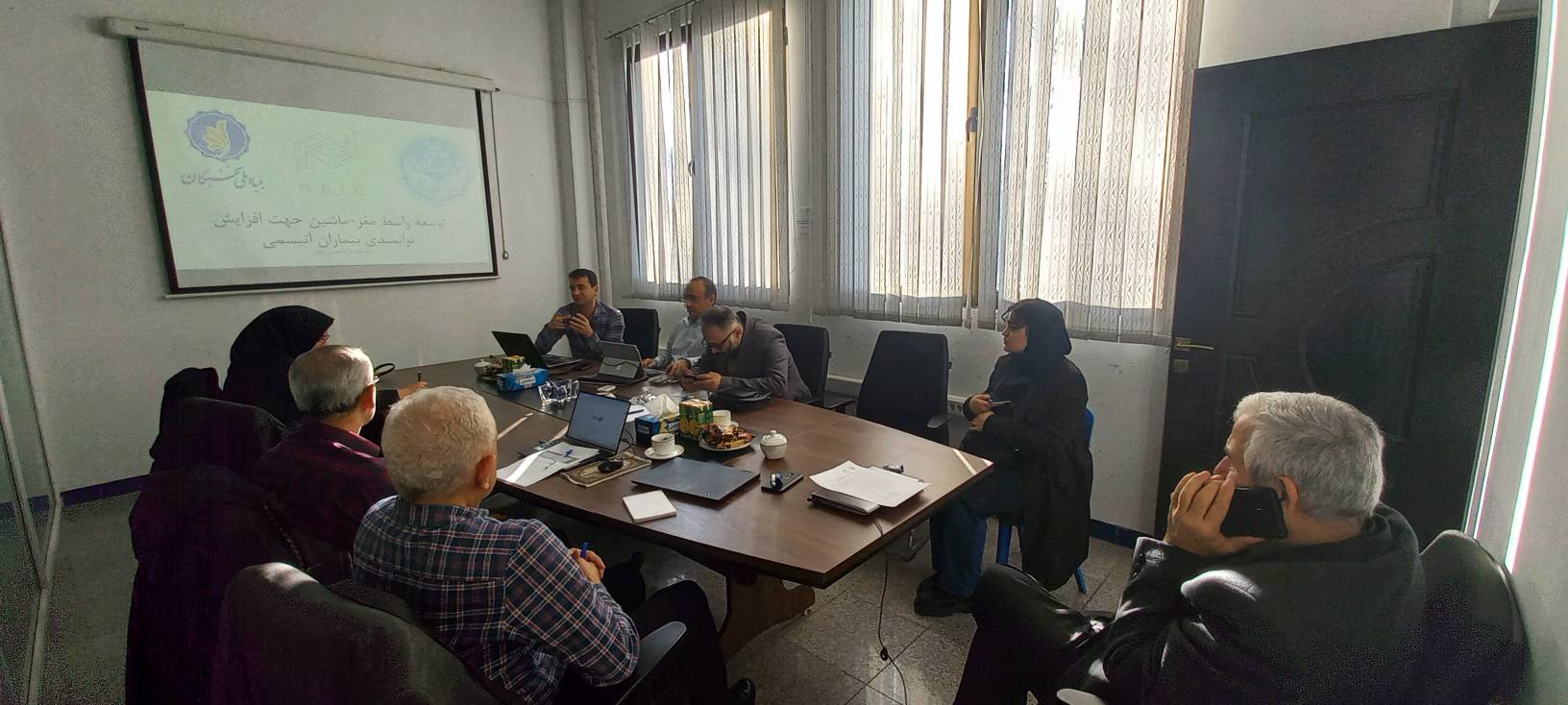 You are currently viewing محققان پژوهشکده فناوری های همگرا دانشگاه تهران با حمایت ستاد توسعه علوم و فناوری های شناختی پنج طرح پژوهشی و تخصصی را با موفقیت اجرا کردند